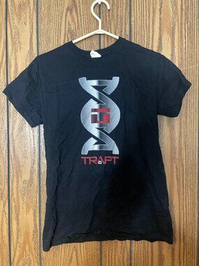Trapt Band T-Shirt Size Small *Like New but Worn*